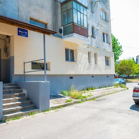 Relaxveld Galaxy Apartment Curtea De Arges Exterior photo